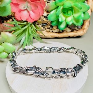 Dragon Link Necklace with Clamper Style mouth clasp.